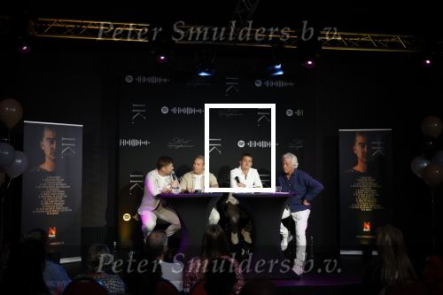 Hilversum 12 jun i 2025
Presentatie nieuwe cd Mart Hoogkamer bij de Vioolkist in Hilversum . Mart Hoogkamer Tommy Peters  Colin Heikens en Billy Dans