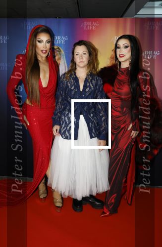 Amsterdam 19 juni 2025
Premiere a drags life bij pathe de munt . Aanwezige hoofdrolspelers zijn Miss Envy Peru en Janey Jacke . Miss Envy Peru  June te Spenke en Janey JackÃ©