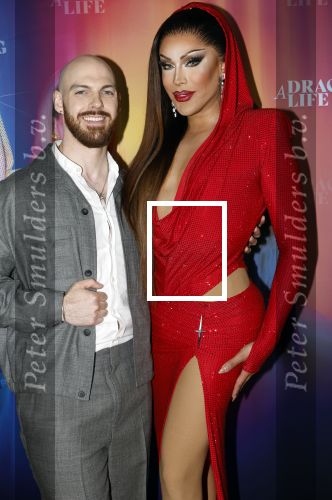 Amsterdam 19 juni 2025
Premiere a drags life bij pathe de munt . Aanwezige hoofdrolspelers zijn Miss Envy Peru en Janey Jacke .