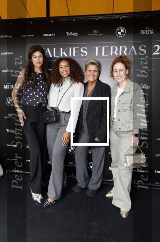 Amsterdam 5 juni 2025
Uiteiking talkies terras awards en presentatie Cover met daarop Nicolette v Dam . Event vond plaats bij Hotel Arena . Monica v Ee met modellen