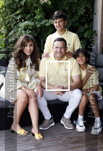 Abcoude 7 juni 2025
Najib Amhali met zijn vrouw Niama en hun zoons .