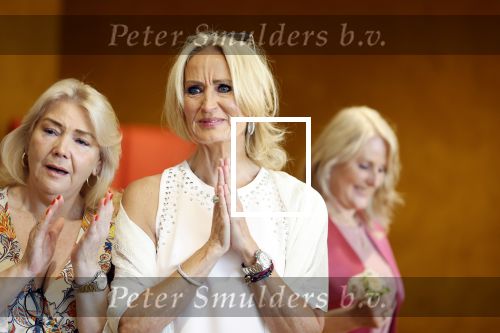 Almere 20 juni 2025
Natascha Froger en Matthijs Timmermans trouwen in aanwezigheid van oa Rene Froger Natasja Froger Maxim Froger Didier Froger en Danny Froger ( met partners) in het gemeente huis van Almere > Ook hun twee dochters Charlie en Kaycee  waren natuurlijk  aanwezig .