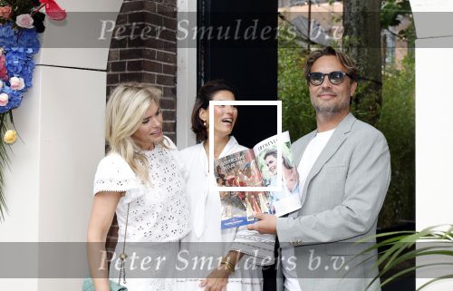 Amsterdam 5 juni 2025
Uiteiking talkies terras awards en presentatie Cover met daarop Nicolette v Dam . Event vond plaats bij Hotel Arena .
Nicolette v Dam met Bas Smit en Kristina Bozilovic