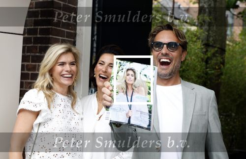 Amsterdam 5 juni 2025
Uiteiking talkies terras awards en presentatie Cover met daarop Nicolette v Dam . Event vond plaats bij Hotel Arena .
Nicolette v Dam met Bas Smit en Kristina Bozilovic