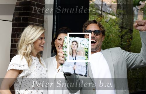 Amsterdam 5 juni 2025
Uiteiking talkies terras awards en presentatie Cover met daarop Nicolette v Dam . Event vond plaats bij Hotel Arena .
Nicolette v Dam met Bas Smit en Kristina Bozilovic
