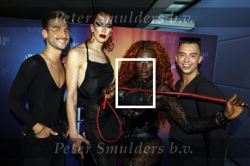 Amsterdam 19 juni 2025
Premiere a drags life bij pathe de munt . Aanwezige hoofdrolspelers zijn Miss Envy Peru en Janey Jacke .