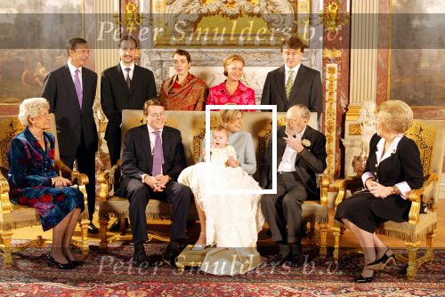 Apeldoorn 15 december 2002

Doop prinses Eloise , Aanwezig Koningin Beatrix, Prins Willem Alexander, Maxima , Prins Friso, Mabel wisse Smit, Prinses Cristina, Prinses Juliana, Pieter v Vollenhoven Prinses Margriet,  Prins Bernhard, Eef Brouwer, Tjeenk Willink, Laurens Jan Brinkhorst, Wim Kok  Jan Peter Balkenende.Prins Haakon en Mette Marit
Prins v Luxemburg Trijntje Oosterhuis met vader
Peter Smulders bv