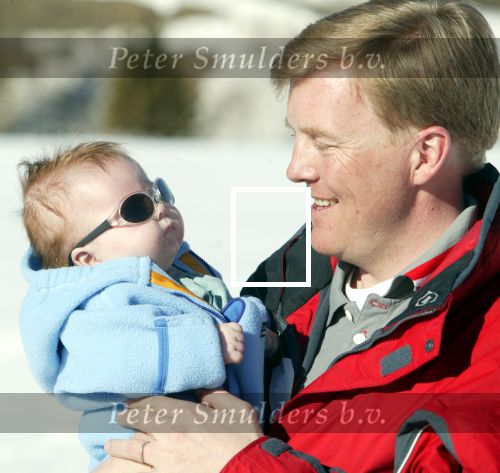 Lech 17 maart 2004
Prinses Maxima, Prins Willem Alexander en  Prinses Amalia   in Lech.  
Peter Smulders bv
