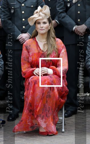 Amersfoort 18 juni 2023
Koning Willem Alexander en Prinses Amalia aanwezig bij de nieuwe standaard die overhandigt zal worden aan het Regiment Huzaren Prinses Catharina-Amalia op de Prins Bernhardkazerne. Het is de eerste keer nadat Prinses Amalia haar arm gebroken heeft na val van het paard .