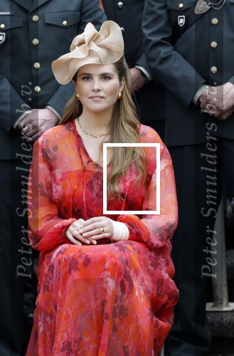 Amersfoort 18 juni 2023
Koning Willem Alexander en Prinses Amalia aanwezig bij de nieuwe standaard die overhandigt zal worden aan het Regiment Huzaren Prinses Catharina-Amalia op de Prins Bernhardkazerne. Het is de eerste keer nadat Prinses Amalia haar arm gebroken heeft na val van het paard .