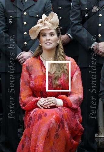 Amersfoort 18 juni 2023
Koning Willem Alexander en Prinses Amalia aanwezig bij de nieuwe standaard die overhandigt zal worden aan het Regiment Huzaren Prinses Catharina-Amalia op de Prins Bernhardkazerne. Het is de eerste keer nadat Prinses Amalia haar arm gebroken heeft na val van het paard .