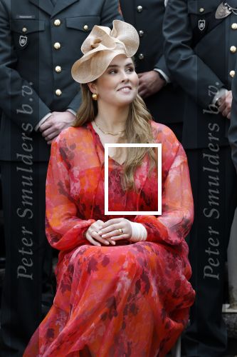 Amersfoort 18 juni 2023
Koning Willem Alexander en Prinses Amalia aanwezig bij de nieuwe standaard die overhandigt zal worden aan het Regiment Huzaren Prinses Catharina-Amalia op de Prins Bernhardkazerne. Het is de eerste keer nadat Prinses Amalia haar arm gebroken heeft na val van het paard .