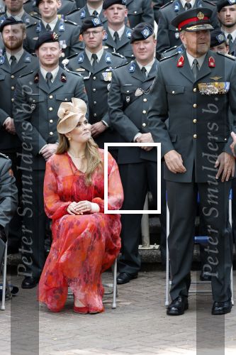 Amersfoort 18 juni 2023
Koning Willem Alexander en Prinses Amalia aanwezig bij de nieuwe standaard die overhandigt zal worden aan het Regiment Huzaren Prinses Catharina-Amalia op de Prins Bernhardkazerne. Het is de eerste keer nadat Prinses Amalia haar arm gebroken heeft na val van het paard .