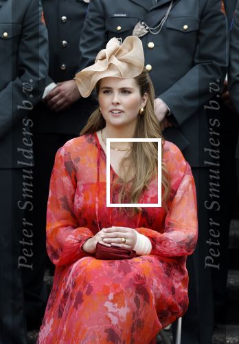 Amersfoort 18 juni 2023
Koning Willem Alexander en Prinses Amalia aanwezig bij de nieuwe standaard die overhandigt zal worden aan het Regiment Huzaren Prinses Catharina-Amalia op de Prins Bernhardkazerne. Het is de eerste keer nadat Prinses Amalia haar arm gebroken heeft na val van het paard .