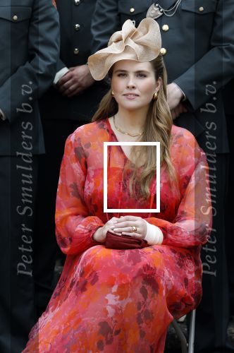 Amersfoort 18 juni 2023
Koning Willem Alexander en Prinses Amalia aanwezig bij de nieuwe standaard die overhandigt zal worden aan het Regiment Huzaren Prinses Catharina-Amalia op de Prins Bernhardkazerne. Het is de eerste keer nadat Prinses Amalia haar arm gebroken heeft na val van het paard .