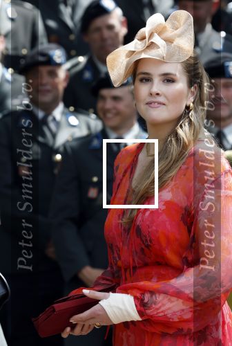 Amersfoort 18 juni 2023
Koning Willem Alexander en Prinses Amalia aanwezig bij de nieuwe standaard die overhandigt zal worden aan het Regiment Huzaren Prinses Catharina-Amalia op de Prins Bernhardkazerne. Het is de eerste keer nadat Prinses Amalia haar arm gebroken heeft na val van het paard .