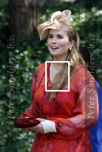 Amersfoort 18 juni 2023
Koning Willem Alexander en Prinses Amalia aanwezig bij de nieuwe standaard die overhandigt zal worden aan het Regiment Huzaren Prinses Catharina-Amalia op de Prins Bernhardkazerne. Het is de eerste keer nadat Prinses Amalia haar arm gebroken heeft na val van het paard .
