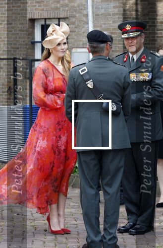 Amersfoort 18 juni 2023
Koning Willem Alexander en Prinses Amalia aanwezig bij de nieuwe standaard die overhandigt zal worden aan het Regiment Huzaren Prinses Catharina-Amalia op de Prins Bernhardkazerne. Het is de eerste keer nadat Prinses Amalia haar arm gebroken heeft na val van het paard .