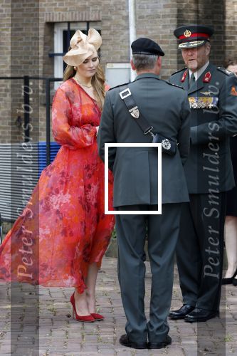 Amersfoort 18 juni 2023
Koning Willem Alexander en Prinses Amalia aanwezig bij de nieuwe standaard die overhandigt zal worden aan het Regiment Huzaren Prinses Catharina-Amalia op de Prins Bernhardkazerne. Het is de eerste keer nadat Prinses Amalia haar arm gebroken heeft na val van het paard .