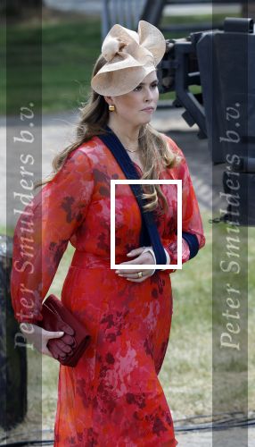 Amersfoort 18 juni 2023
Koning Willem Alexander en Prinses Amalia aanwezig bij de nieuwe standaard die overhandigt zal worden aan het Regiment Huzaren Prinses Catharina-Amalia op de Prins Bernhardkazerne. Het is de eerste keer nadat Prinses Amalia haar arm gebroken heeft na val van het paard .