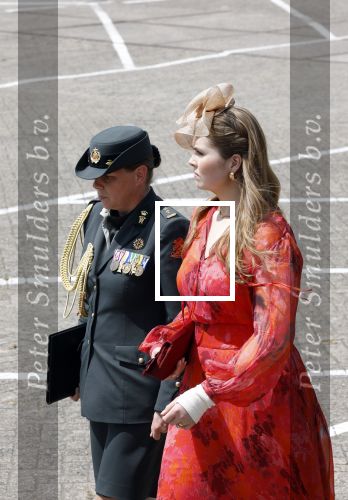 Amersfoort 18 juni 2023
Koning Willem Alexander en Prinses Amalia aanwezig bij de nieuwe standaard die overhandigt zal worden aan het Regiment Huzaren Prinses Catharina-Amalia op de Prins Bernhardkazerne. Het is de eerste keer nadat Prinses Amalia haar arm gebroken heeft na val van het paard .