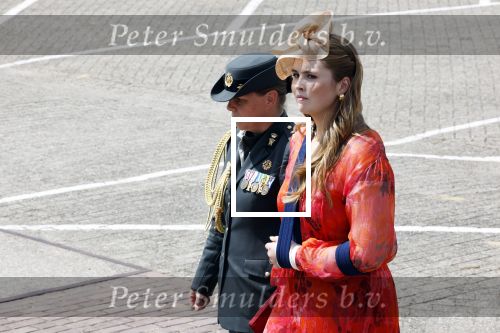 Amersfoort 18 juni 2023
Koning Willem Alexander en Prinses Amalia aanwezig bij de nieuwe standaard die overhandigt zal worden aan het Regiment Huzaren Prinses Catharina-Amalia op de Prins Bernhardkazerne. Het is de eerste keer nadat Prinses Amalia haar arm gebroken heeft na val van het paard .