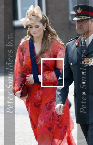 Amersfoort 18 juni 2023
Koning Willem Alexander en Prinses Amalia aanwezig bij de nieuwe standaard die overhandigt zal worden aan het Regiment Huzaren Prinses Catharina-Amalia op de Prins Bernhardkazerne. Het is de eerste keer nadat Prinses Amalia haar arm gebroken heeft na val van het paard .