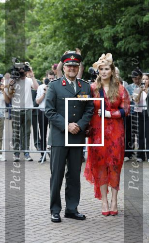Amersfoort 18 juni 2023
Koning Willem Alexander en Prinses Amalia aanwezig bij de nieuwe standaard die overhandigt zal worden aan het Regiment Huzaren Prinses Catharina-Amalia op de Prins Bernhardkazerne. Het is de eerste keer nadat Prinses Amalia haar arm gebroken heeft na val van het paard .