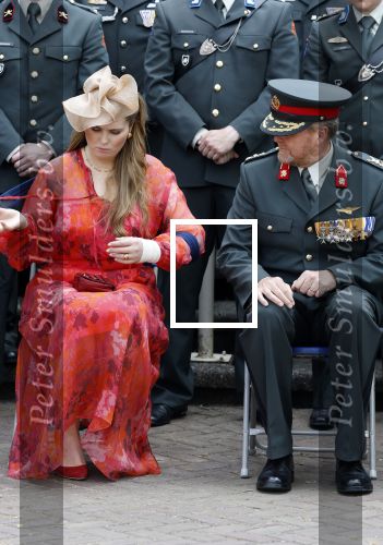 Amersfoort 18 juni 2023
Koning Willem Alexander en Prinses Amalia aanwezig bij de nieuwe standaard die overhandigt zal worden aan het Regiment Huzaren Prinses Catharina-Amalia op de Prins Bernhardkazerne. Het is de eerste keer nadat Prinses Amalia haar arm gebroken heeft na val van het paard .