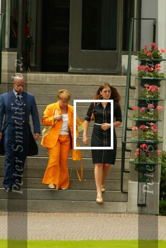 Soestdijk 28 juni 2002

Prins Bernhard 91  jaar


prinses Juliana en Prinses Christina

Peter Smulders bv