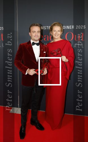 Amsterdam 14 juni 2025
Amsterdam diner in het afas live . Prinses Mabel kwam met haar dochter Gravin Zaria
