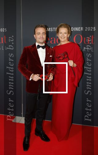 Amsterdam 14 juni 2025
Amsterdam diner in het afas live . Prinses Mabel kwam met haar dochter Gravin Zaria