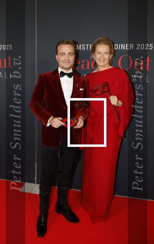 Amsterdam 14 juni 2025
Amsterdam diner in het afas live . Prinses Mabel kwam met haar dochter Gravin Zaria