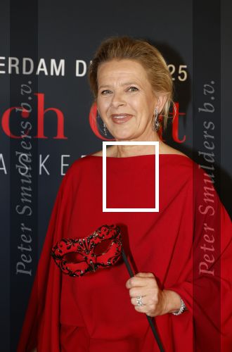 Amsterdam 14 juni 2025
Amsterdam diner in het afas live . Prinses Mabel kwam met haar dochter Gravin Zaria