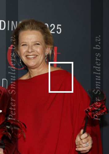 Amsterdam 14 juni 2025
Amsterdam diner in het afas live . Prinses Mabel kwam met haar dochter Gravin Zaria