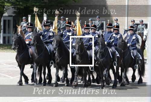 Amersfoort 18 juni 2023
Koning Willem Alexander en Prinses Amalia aanwezig bij de nieuwe standaard die overhandigt zal worden aan het Regiment Huzaren Prinses Catharina-Amalia op de Prins Bernhardkazerne. Het is de eerste keer nadat Prinses Amalia haar arm gebroken heeft na val van het paard .