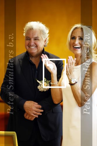 Almere 20 juni 2025
Natascha Froger en Matthijs Timmermans trouwen in aanwezigheid van oa Rene Froger Natasja Froger Maxim Froger Didier Froger en Danny Froger ( met partners) in het gemeente huis van Almere > Ook hun twee dochters Charlie en Kaycee  waren natuurlijk  aanwezig .