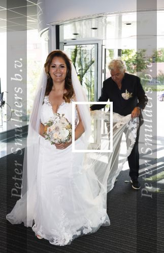Almere 20 juni 2025
Natascha Froger en Matthijs Timmermans trouwen in aanwezigheid van oa Rene Froger Natasja Froger Maxim Froger Didier Froger en Danny Froger ( met partners) in het gemeente huis van Almere > Ook hun twee dochters Charlie en Kaycee  waren natuurlijk  aanwezig .