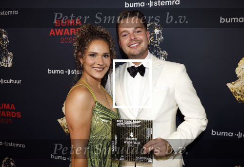 Amsterdam 2 juni 2025
Uitreiking Buma prijzen in de schouwburg van Amsterdam. Robert v Hemert kwam met zijn vrouw