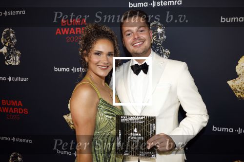 Amsterdam 2 juni 2025
Uitreiking Buma prijzen in de schouwburg van Amsterdam. Robert v Hemert kwam met zijn vrouw