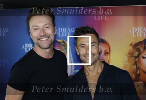 Amsterdam 19 juni 2025
Premiere a drags life bij pathe de munt . Aanwezige hoofdrolspelers zijn Miss Envy Peru en Janey Jacke . Robin Pors met partner