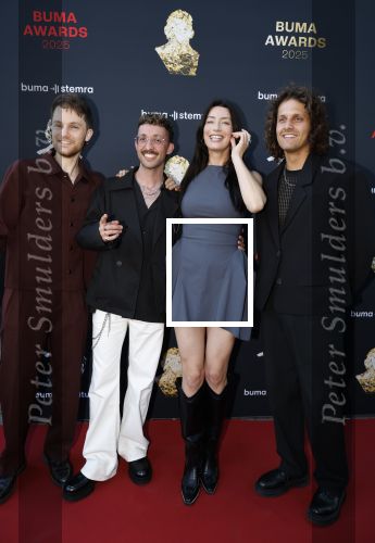 Amsterdam 2 juni 2025
Uitreiking Buma prijzen in de schouwburg van Amsterdam. RondÃ© (Cas Oomen, Rikki Borgelt, Armel Paap en Sharon Zarr)