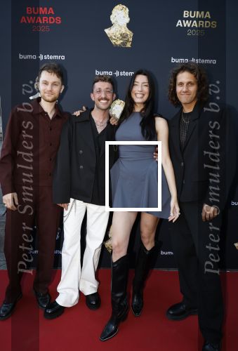 Amsterdam 2 juni 2025
Uitreiking Buma prijzen in de schouwburg van Amsterdam. RondÃ© (Cas Oomen, Rikki Borgelt, Armel Paap en Sharon Zarr)