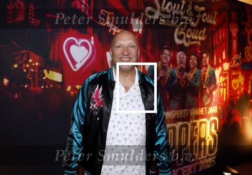 Amsterdam 1 juni 2025
Rene Froger krijgt na de laatste toppers in concert een koninklijke onderscheiding in de Johan Cruyff arena . Ruben v d Meer