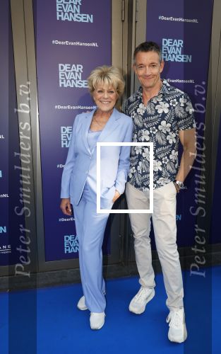 Amsterdam 16 juni 2025
Premiere Dear Evan Hansen in het deLaMar theater . Simone Kleinsma kwam met Paul Groot