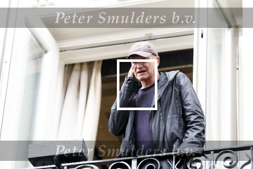 Amsterdam 5 juni 2025
Zanger Sting komt met een boot aan bij Carre om musical THE LAST SHIP te promoten . Het was ongelofelijk slecht weer maar desondanks stonden er toch honderden fans op hem te wachten .