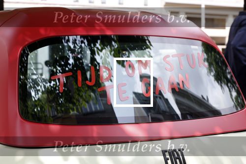 Amsterdam 4 juni 2025
Thomas v d Vlugt met zijn fiat 500 karretje in het centrum van Amsterdam