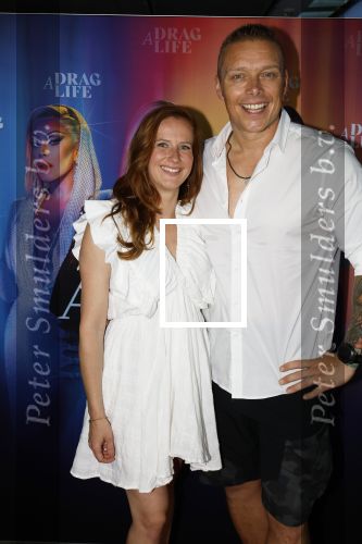 Amsterdam 19 juni 2025
Premiere a drags life bij pathe de munt . Aanwezige hoofdrolspelers zijn Miss Envy Peru en Janey Jacke . Tony Wyczynski met vriendin