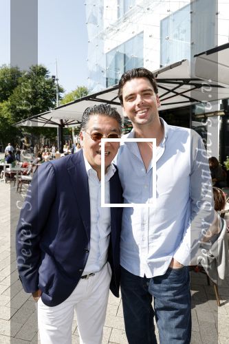 Amsterdam 11 juni 2025
Presentatie cd Wesly Bronkhorst bij grandcafe de Heinekenhoek. Won Yip en Yves Berendse