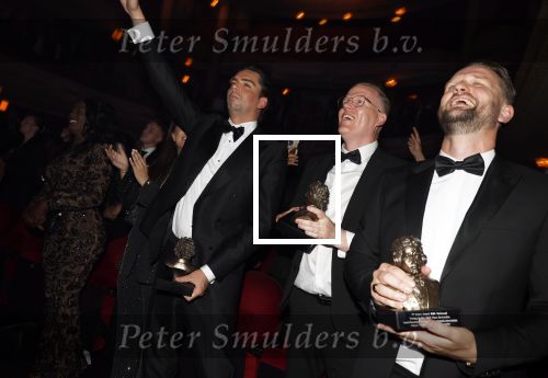 Amsterdam 2 juni 2025
Uitreiking Buma prijzen in de schouwburg van Amsterdam. Yves Berendse kwam met zijn schrijversteam vriendin en ouders